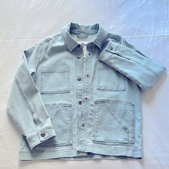 Hollister Jackets & Blazers - Cool light blue denim jean shacket jacket
